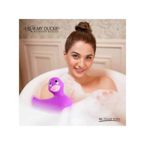 I Rub My Duckie 2.0 Classic Purple - Image 5