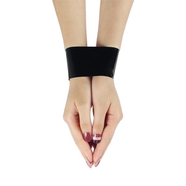 Bondage Tape Non-Sticky Black - Image 2