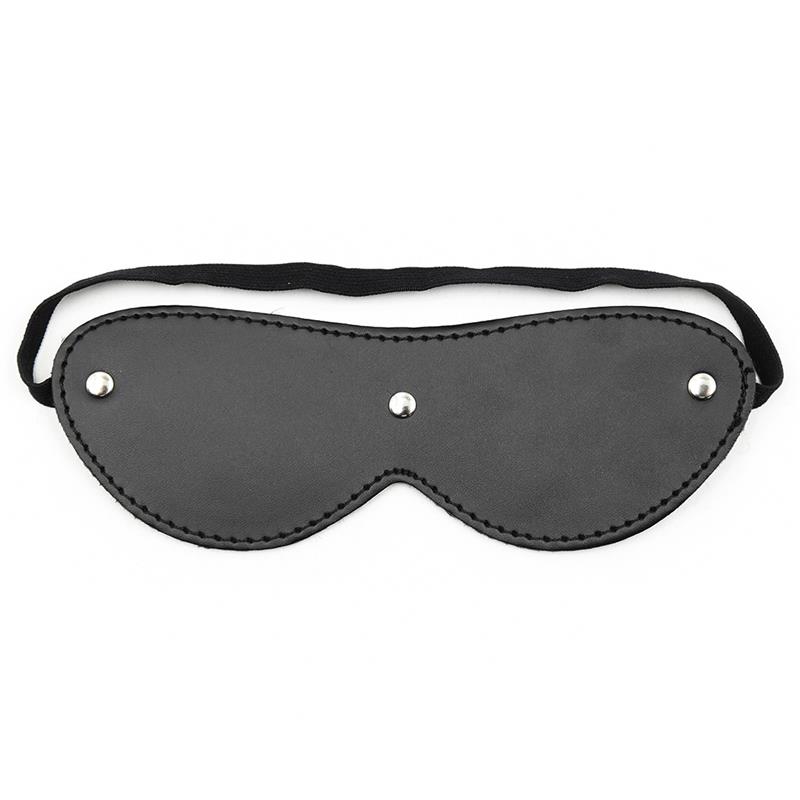 Fur Blindfold with 3 Rivets - Image 2