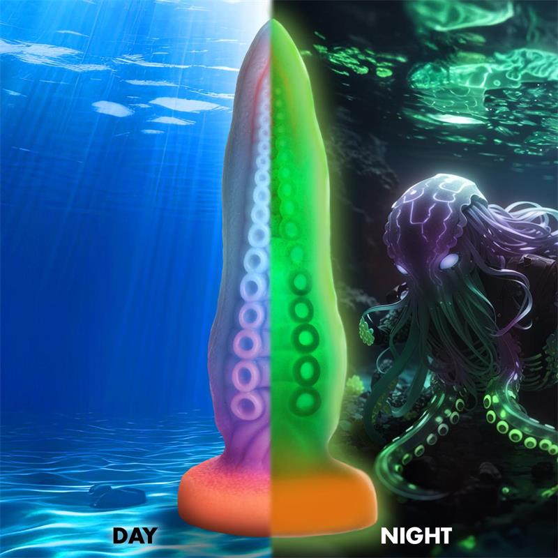 Glow-In-The-Dark Tentacle Dildo - Image 8