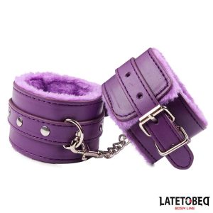 Furry Wrist Cuff Purple