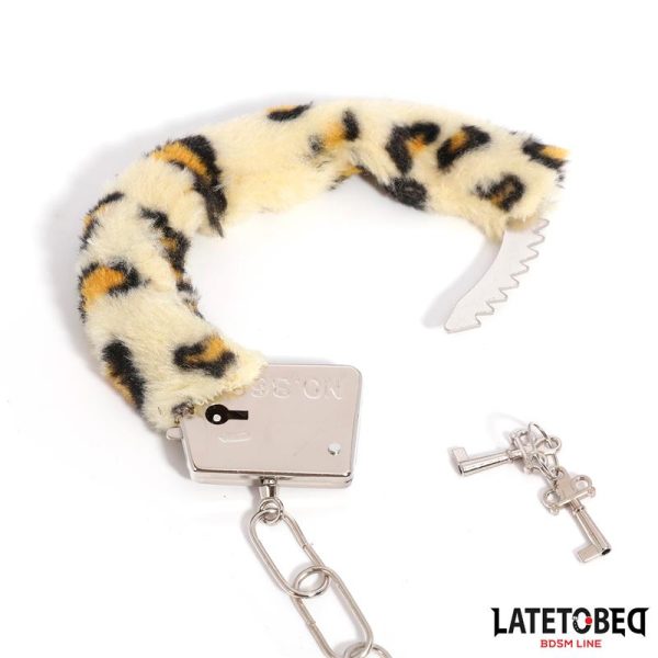 Furry Metal Cuff Animal Print Leopard - Image 11