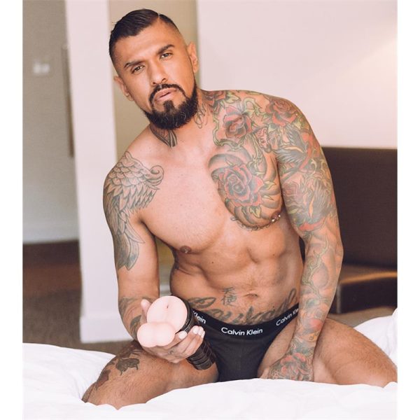 Masturbator with Testicles FleshSack - Image 4