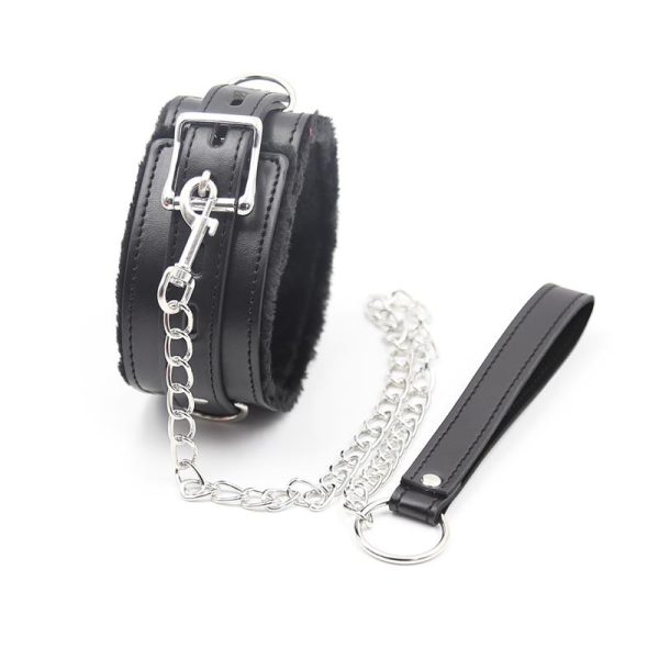 Collar With Metal Leash Black - Image 2