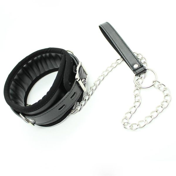 Collar with Metal Leash and Pedded Interior Black - Image 3